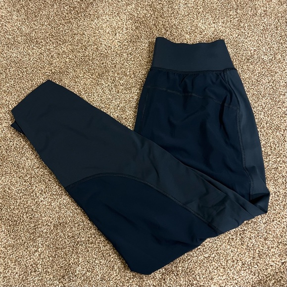 Athleta Small Run With It Pant - Picture 1 of 3